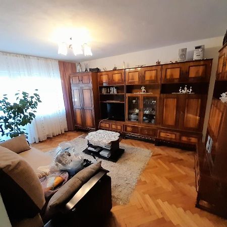 Apartament Straja - Lupeni  Экстерьер фото